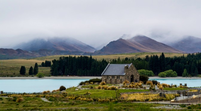 lake tekapo